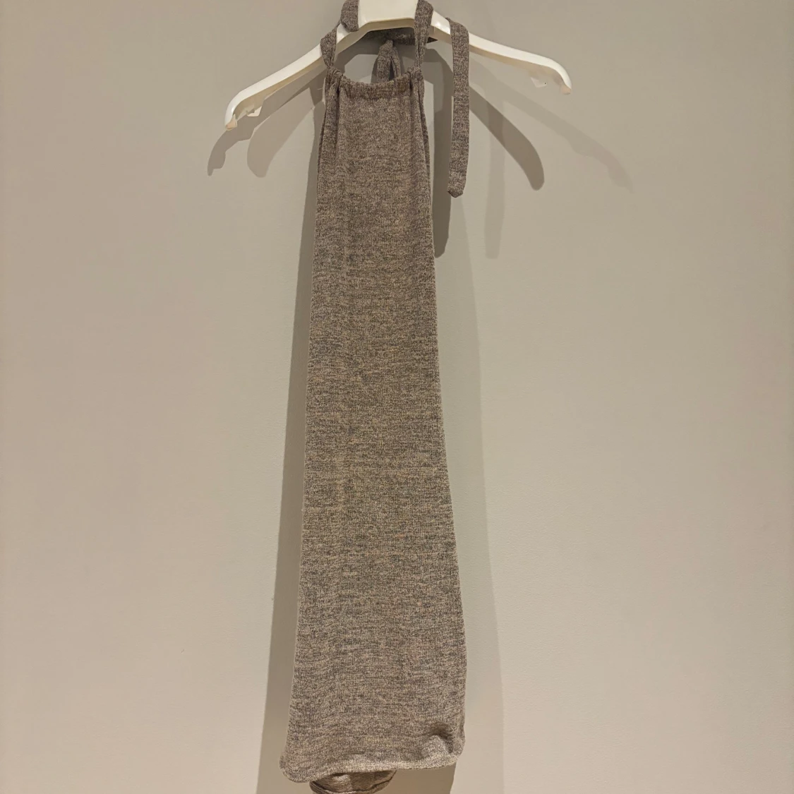 Brun klänning från NLYONE - 90