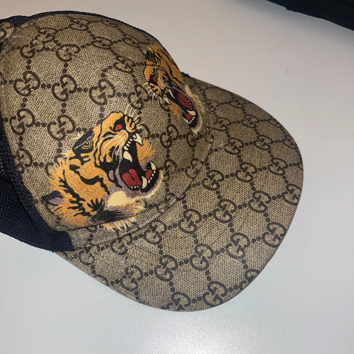 Jag vill sälja min Tiger gucci keps, Har knappt använt den - 90