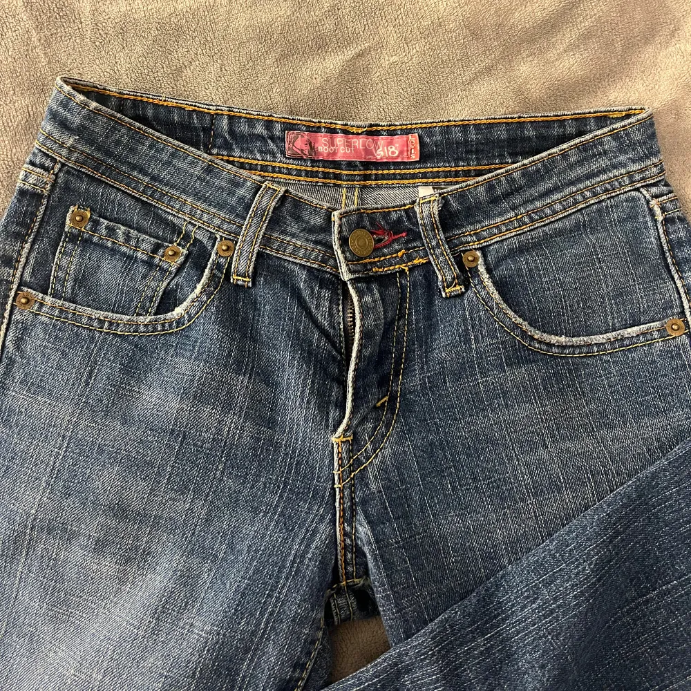 Levis jeans bootcut, stl 26•30. Fint skick. Jeans & Byxor.