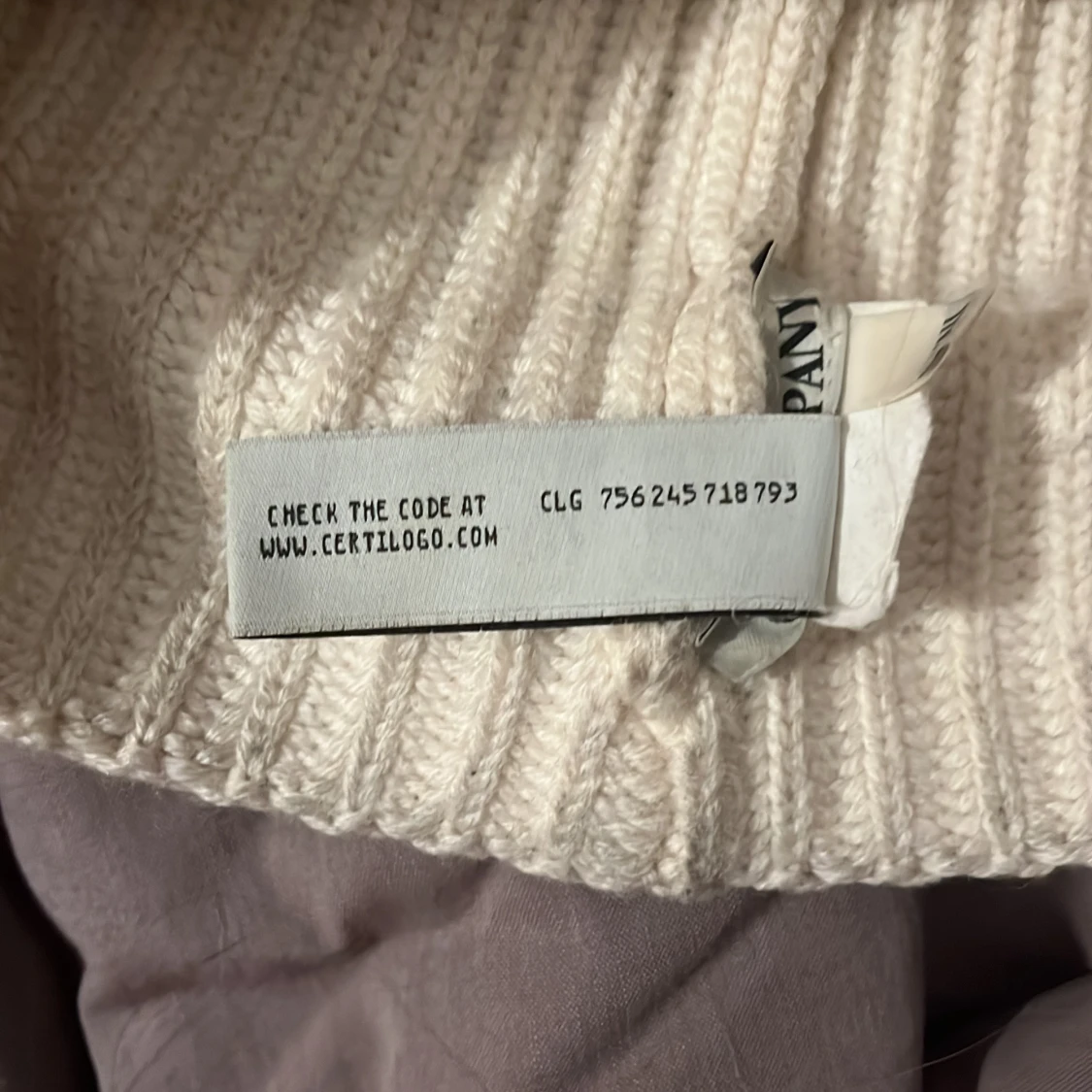 C.P company mössa - 92