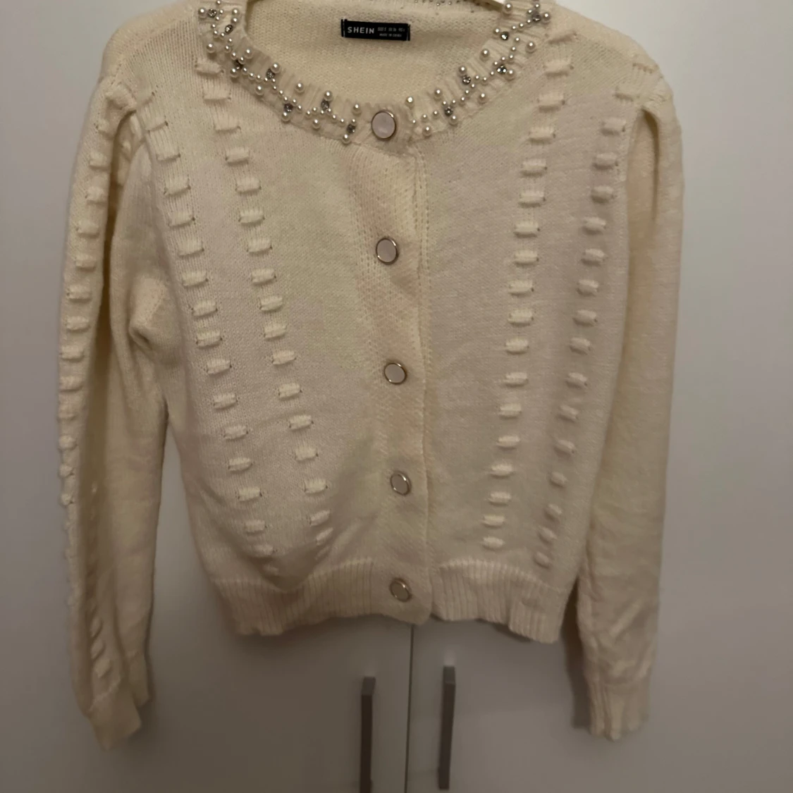 Stickad Cremefärgad tröja   - 92