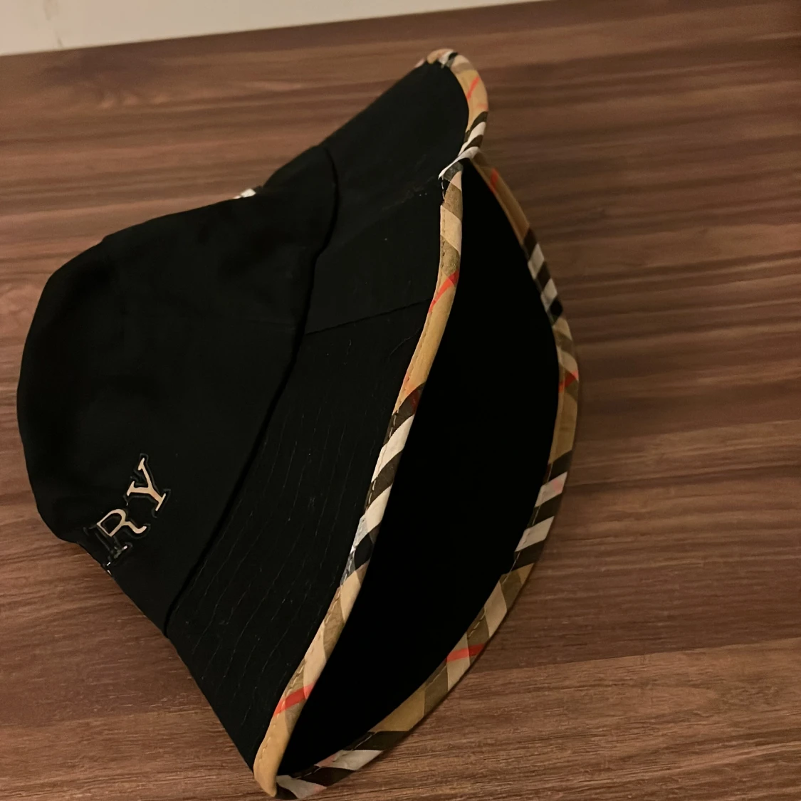 Burberry Bucket Hat - 91