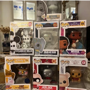 Funko Pop! Disney Samling - 150kr st, 800kr för alla (pris kan diskuteras, kontakta innan köp)