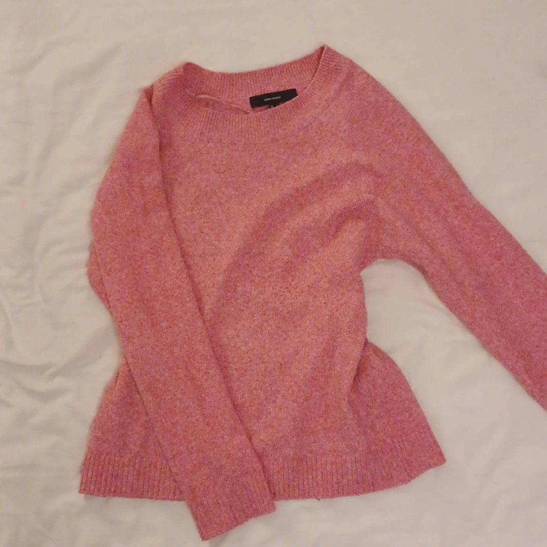 Rosa stickad tröja från Vera moda