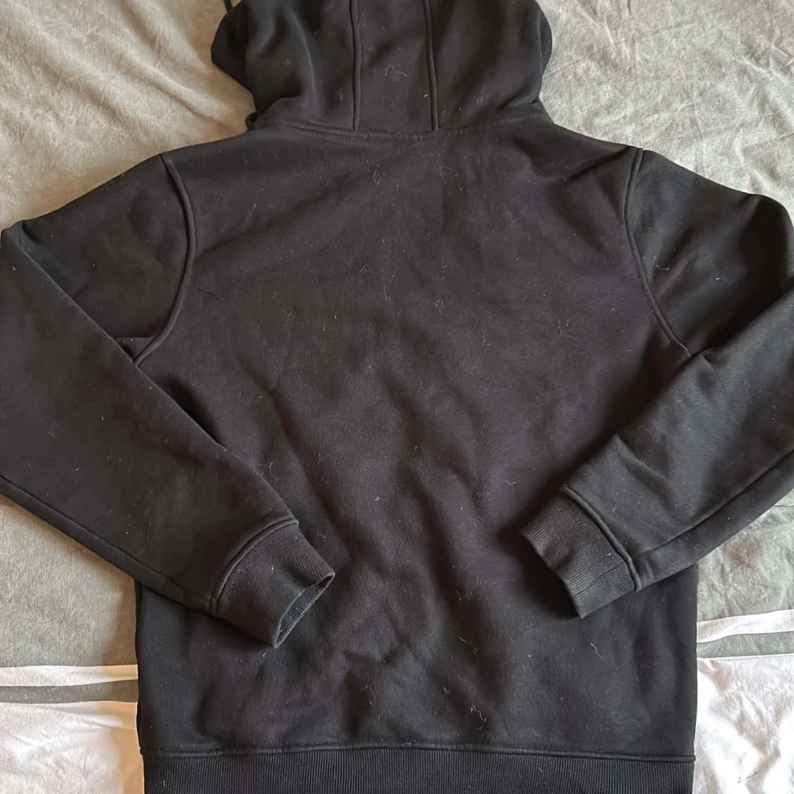 Svart huvtröja från Burberry - 3