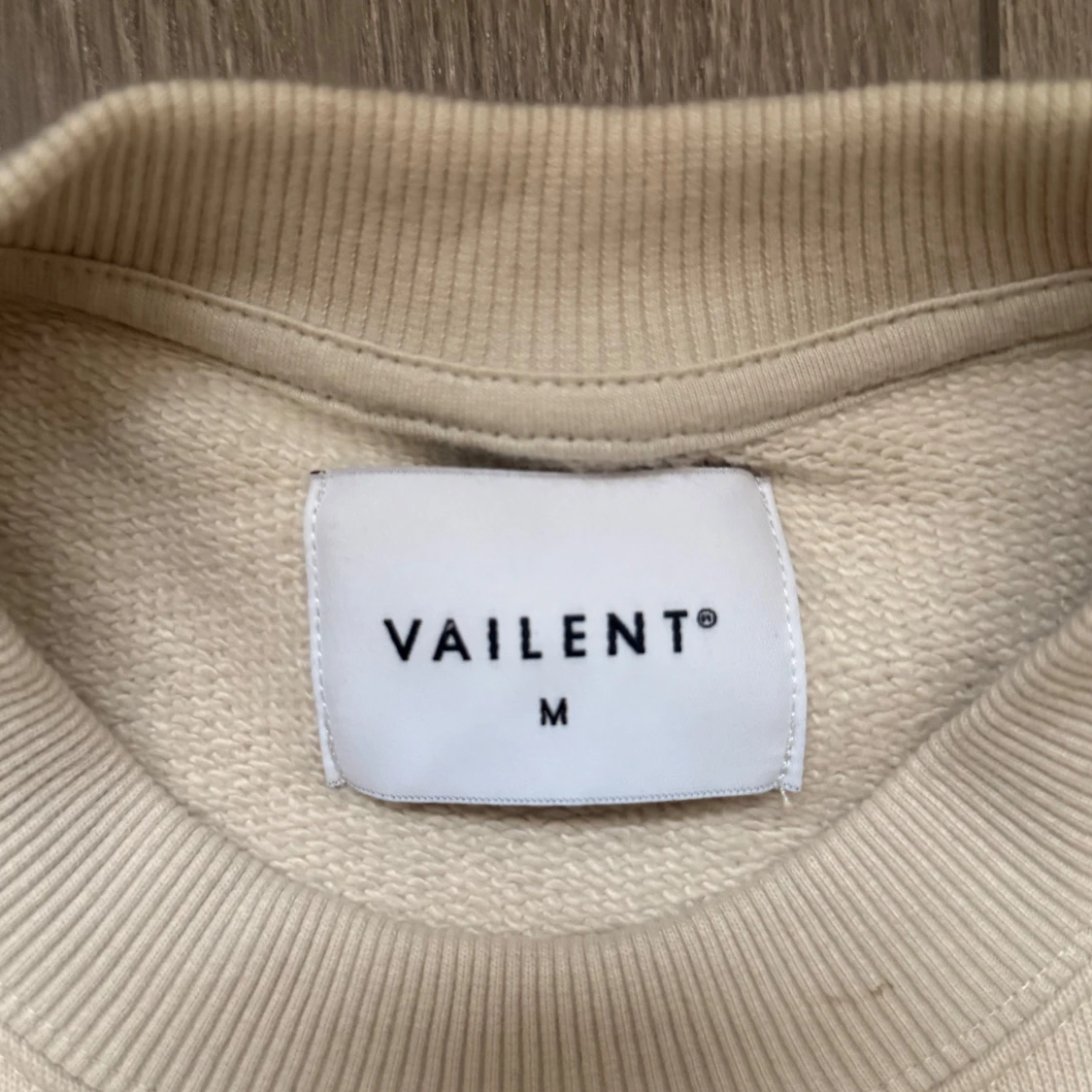 Beige sweatshirt från Vailent - 1