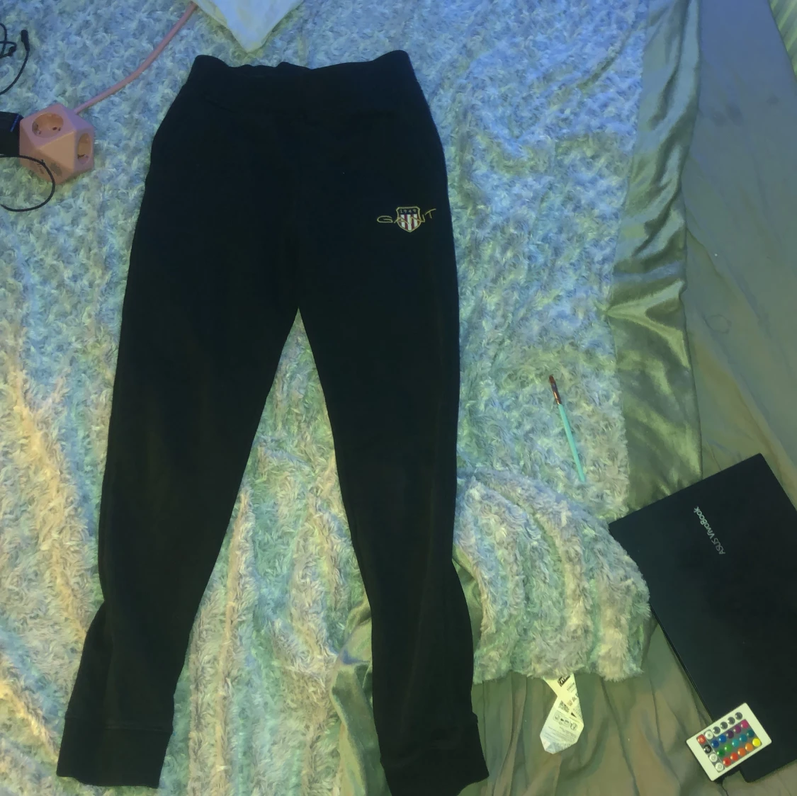 Svarta mjukisbyxor från GANT