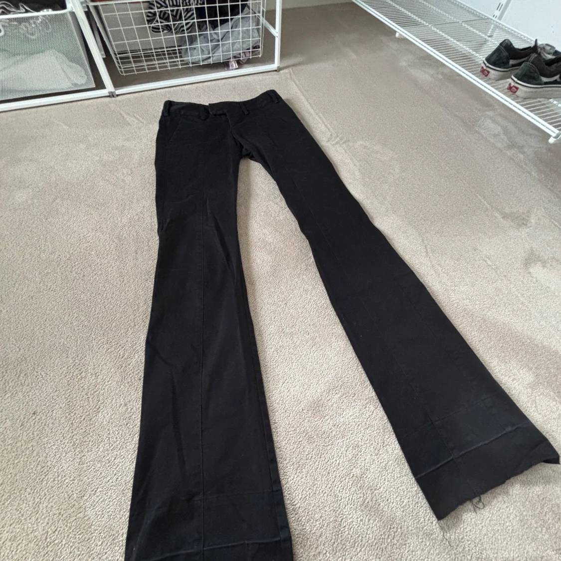 Lågmidjade kostymbyxor  - 1