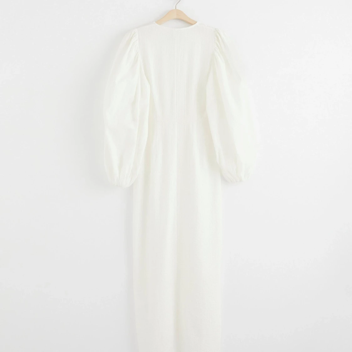 Vit långklänning med puffärmar M - 90