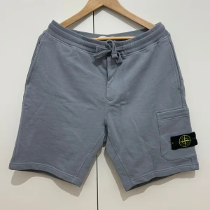 Stone Island shorts - Säljer ett par shorts från Stone Island