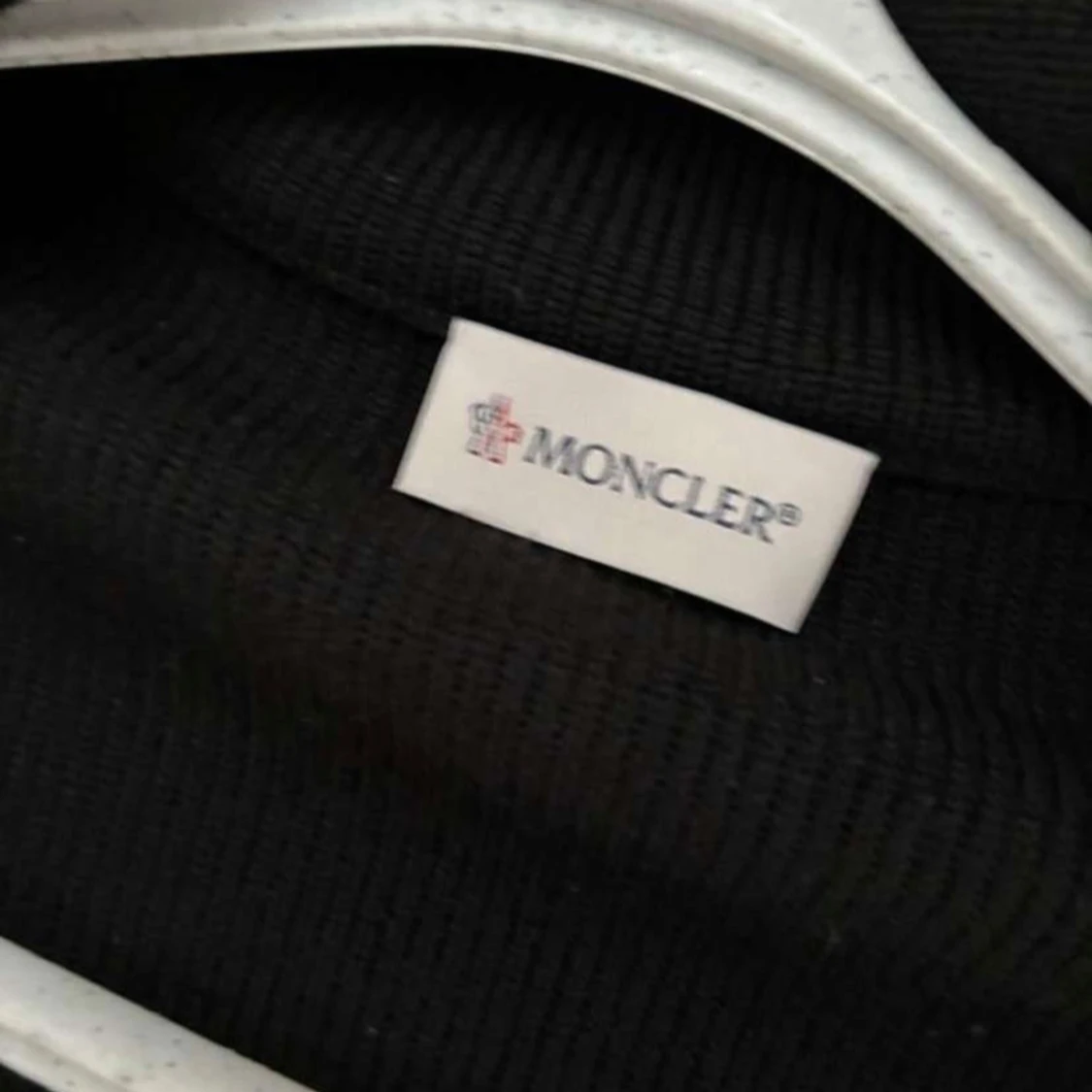 Moncler jacka  - 91
