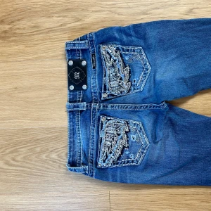 miss me - säljer mina miss me jeans som aldrig kommer till användning ❤️
