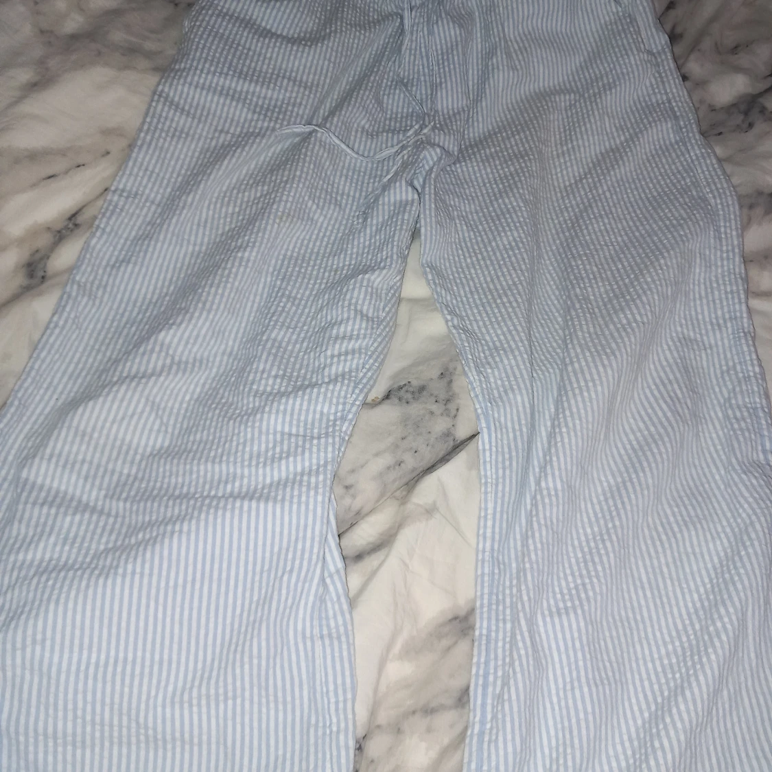 Randiga byxor från Lindex - 90