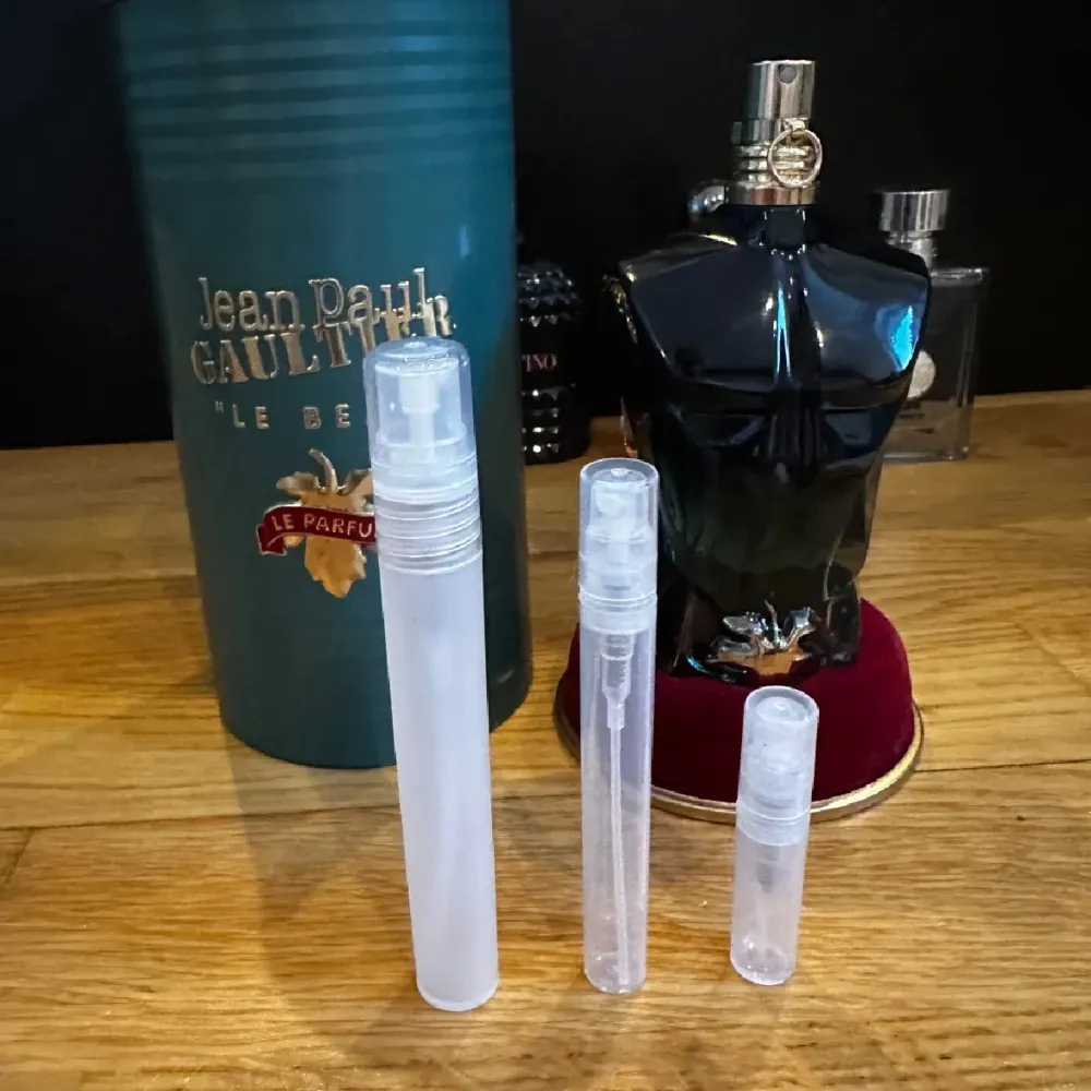 JPG le beau le parfum edp | Köp av sampels eller hela flaskan vid bra erbjudande, 73ml | 2ml 35kr | 5ml 69kr | 10ml 119kr | Vid köp av flera fixar jag bundle | Svår och få tag på | Perfekt till våren och sommaren | Hör av dig innan köp 🙏. Parfym.