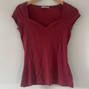 Anna field tröja - Säljer denna jätte populära och efterfrågade tröjan ifrån Anna Field🥰