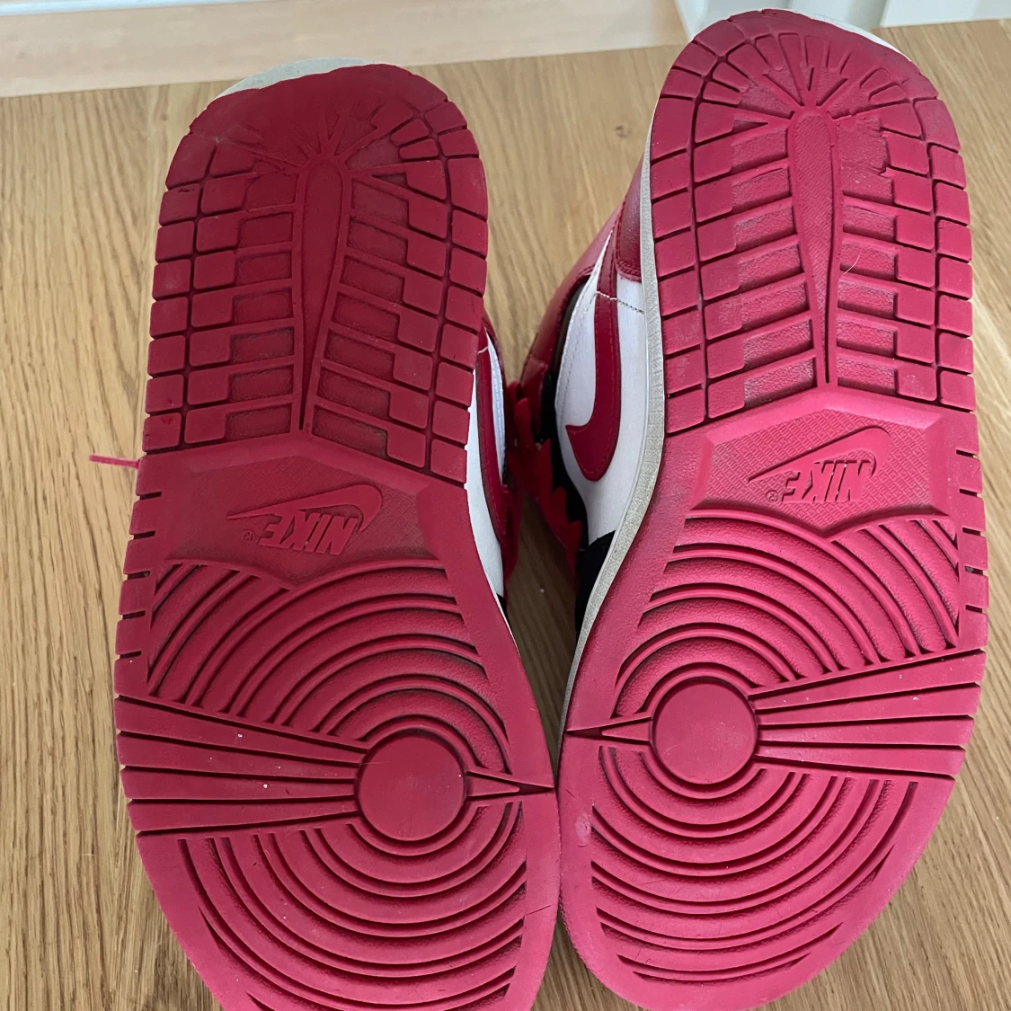 Nike Air Jordan 1 mid  - 93