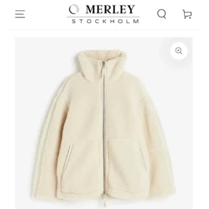 teddy jacka  - säljer denna jacka för att den ej kommer till användning, nypris 1100