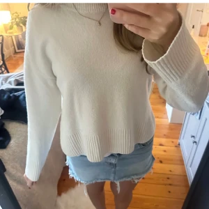 & other stories tröja - Superfin tröja som passar till allt💕 bra skick!