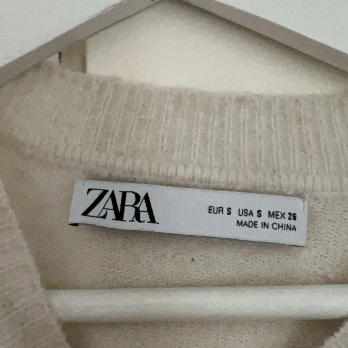 Stickad tröja  - 90