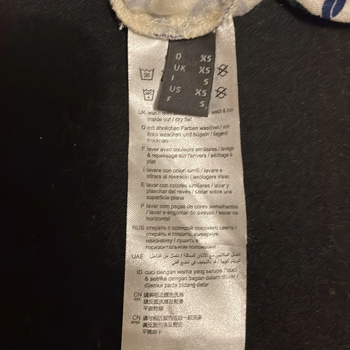 Mönstrad klänning från Esprit - 92