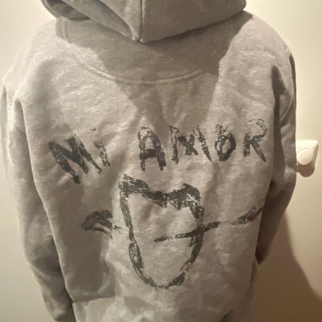 Mi Amor hoodie  - 90