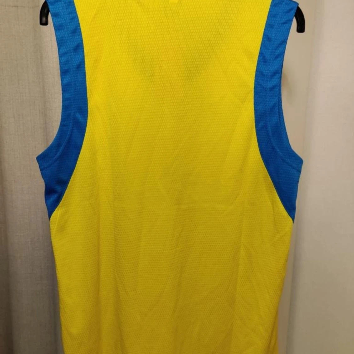 Helt ny Gul och blå ärmlös topp från Lidong - 1