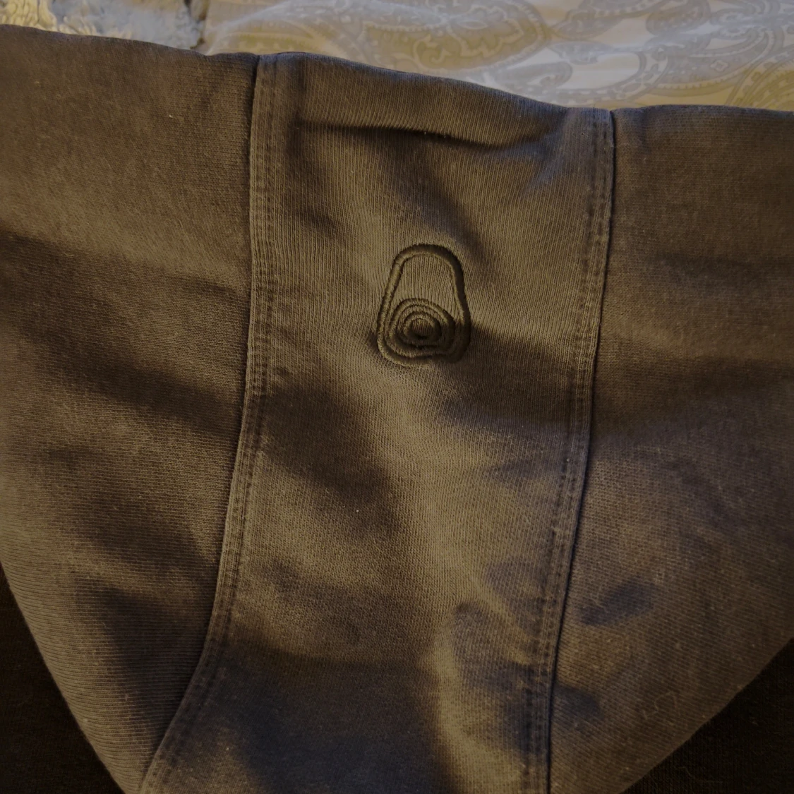 Svart fleecehoodie från Sail Racing - 92