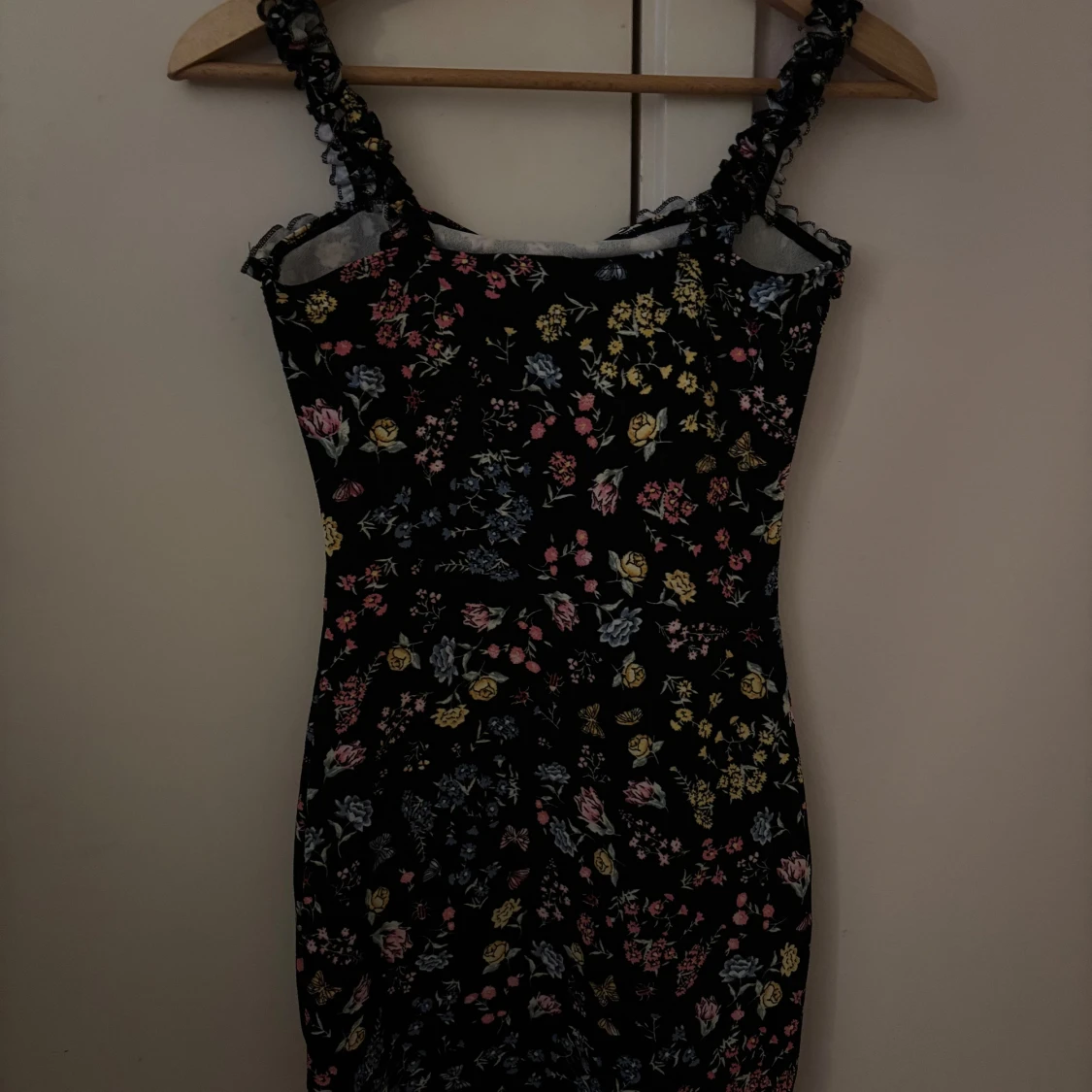 Blommig klänning från H&M - 90