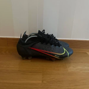 Fotbollsskor  - Nike elite, sällsynta!!