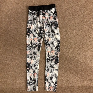 Tränings byxor - Tränings byxor aldrig andvenda 