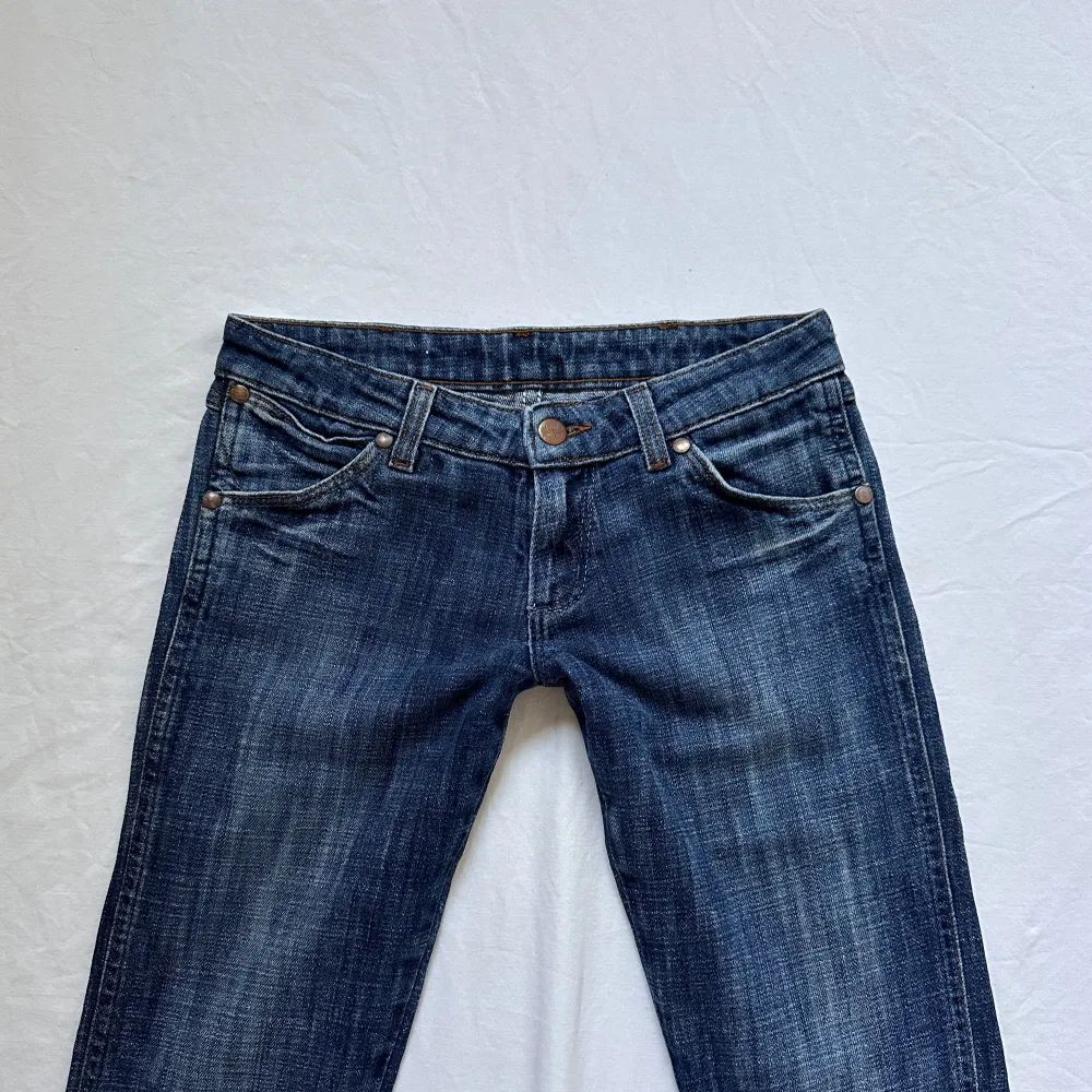 Vintage från Wrangler (försmå så kan ej visa på)💓midja 35 innerben 79. Jeans & Byxor.