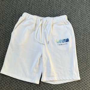 Trapstar shorts  - Aldrig använda trapstar shorts. Skicket är 10/10 