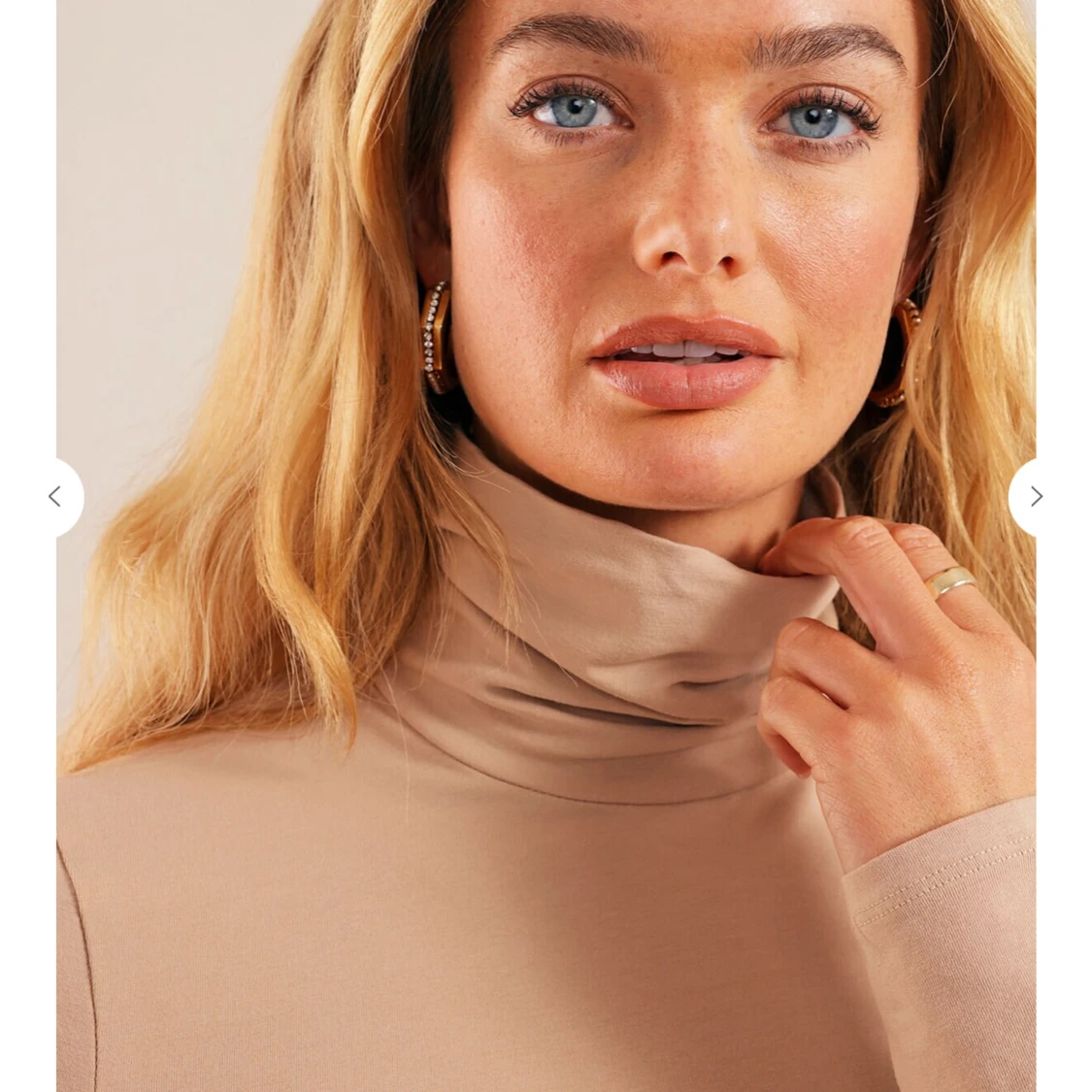 Beige polotopp från Chiquelle - 92