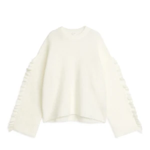 Arket tröja  - Helt ny arket tröja med prislapp kvar!! Säljer då den inte kommer till användning🩷🩷