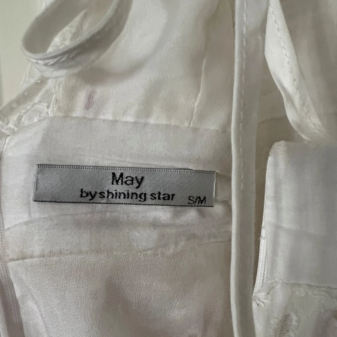 Vit långklänning från May by Shining Star - 93