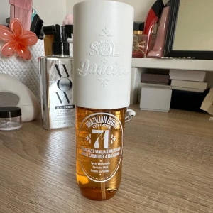 Sol de janeiro - Säljer sol de janeiro parfym i nummer 71. 90 ml,  Knappast använd 🥰