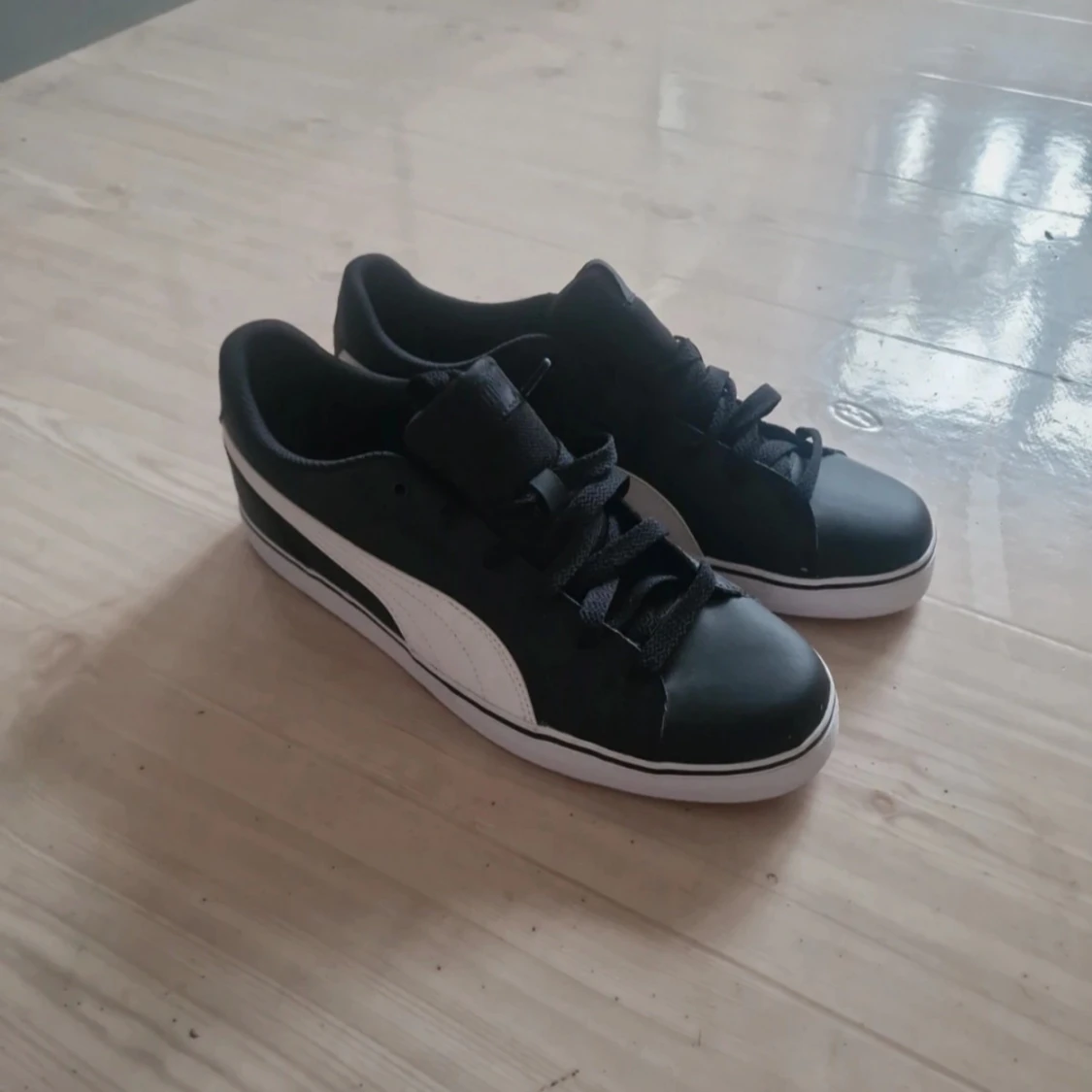 Svarta sneakers från Puma