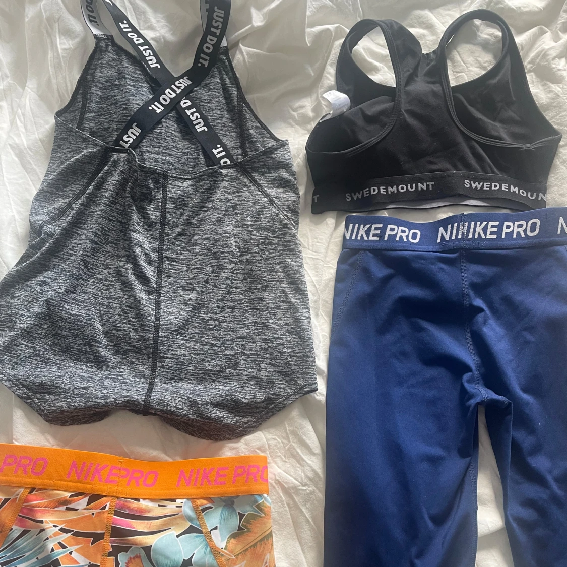 Grå träningslinne från Just Do It - 90