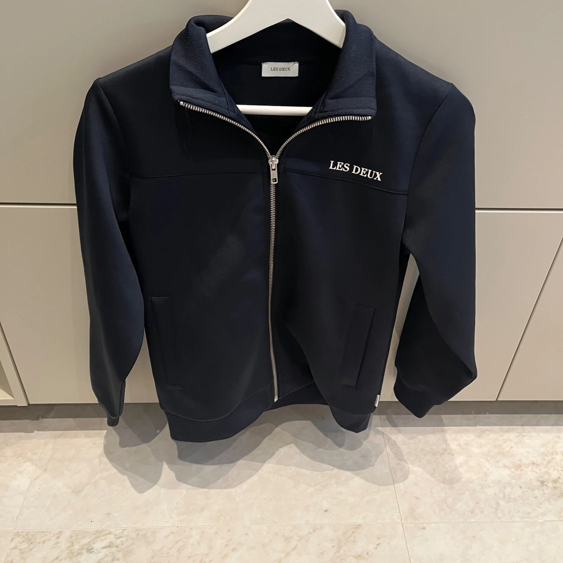 Svart jacka från Les Deux