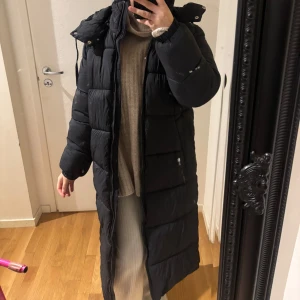 Lager157 jacka - Helt ny och prislappen sitter kvar. Jag har storlek M i nästan allt men xs satt perfekt på mig. 💞