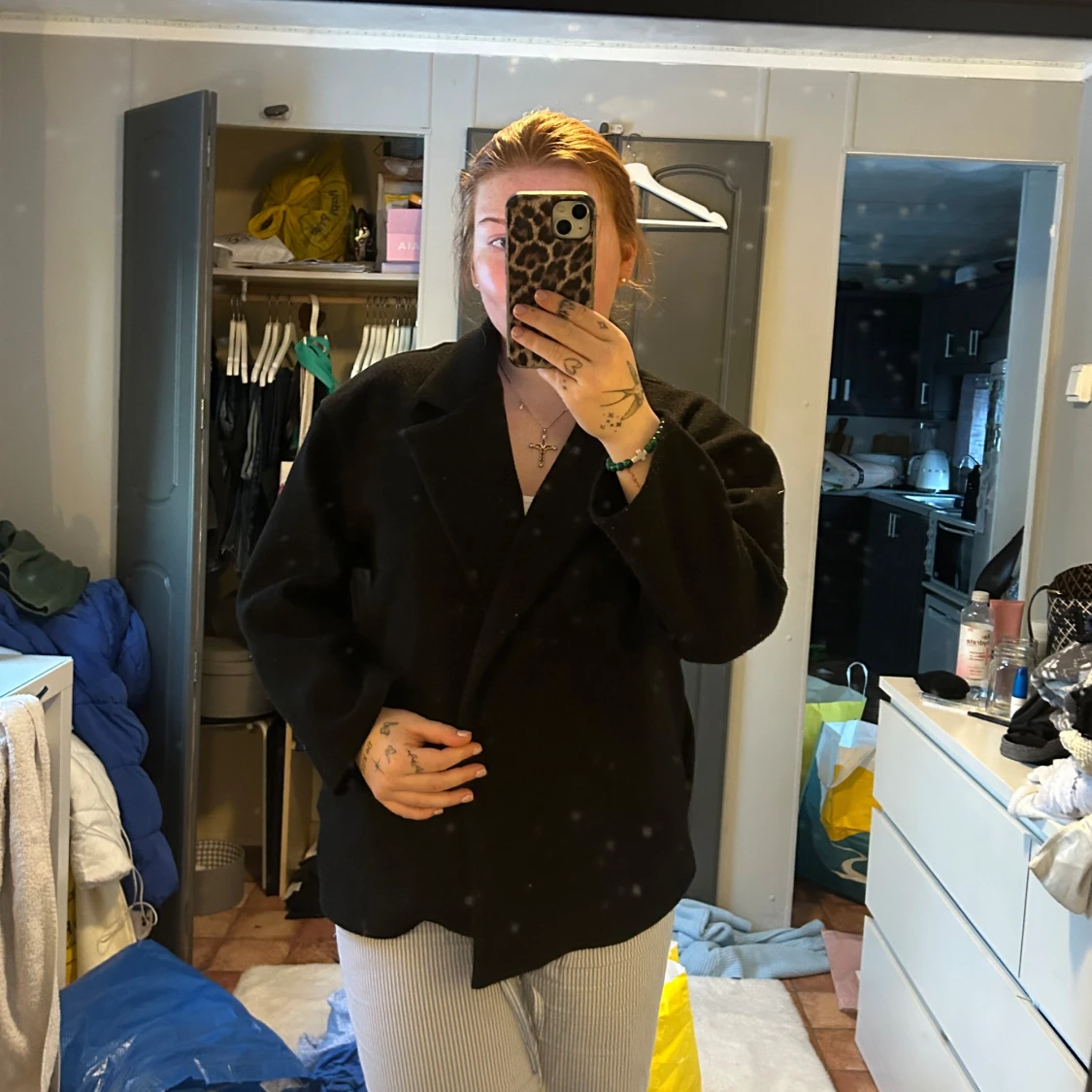 Svart kort kappa - 90