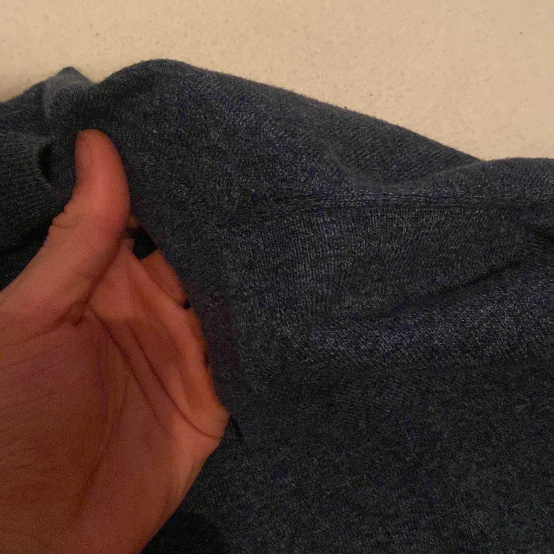 Mörkblå tröja från Oscar Jacobson - 91