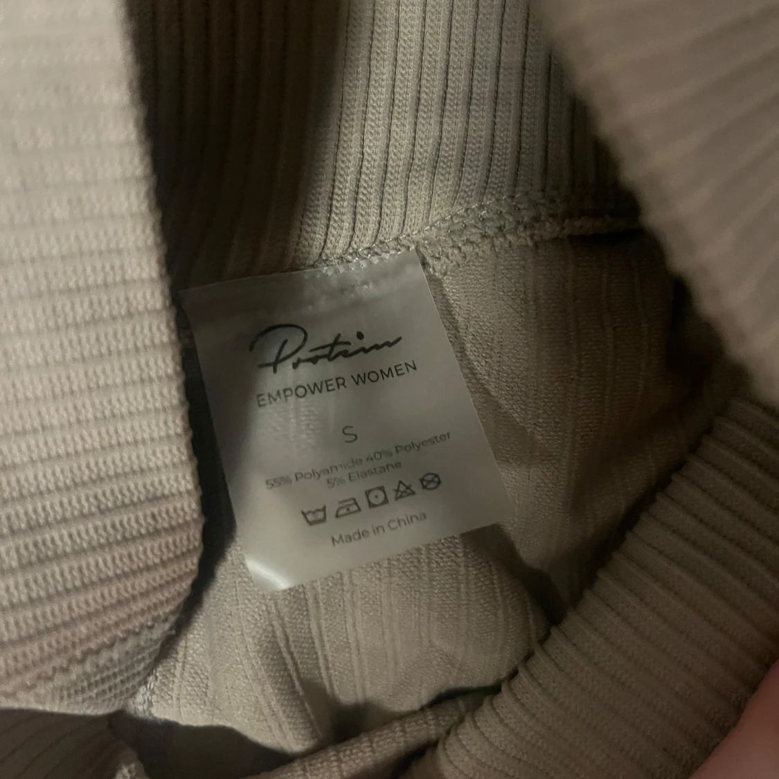 Ribbade träningstights - 92