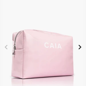 Caia necessär - Rosa necessär från Caia. Nypris 265 och slutsåld