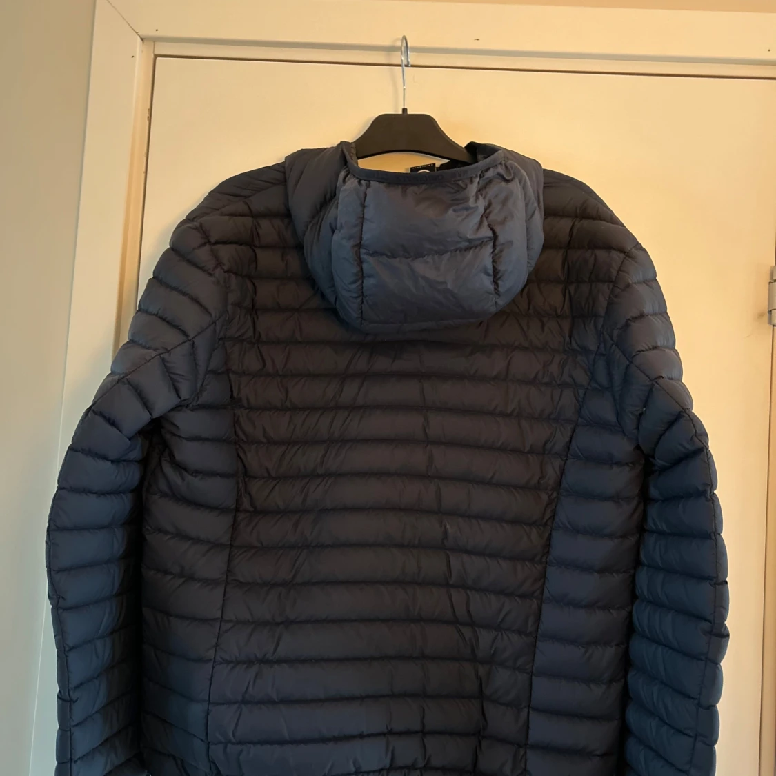 Mörkblå dunjacka från Colmar - 90
