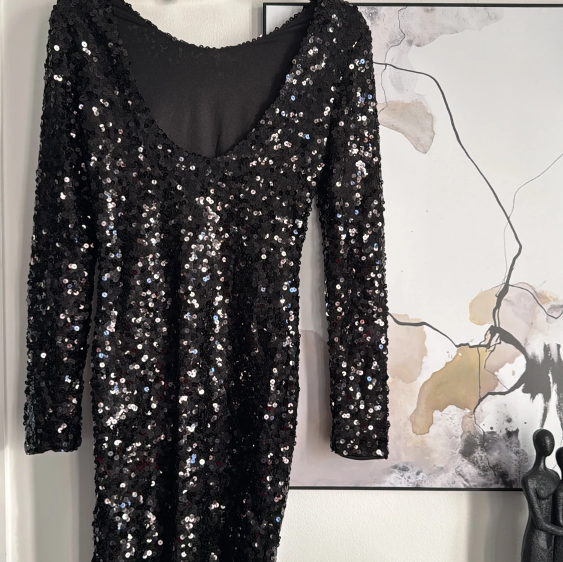 Svart paljettklänning - 90