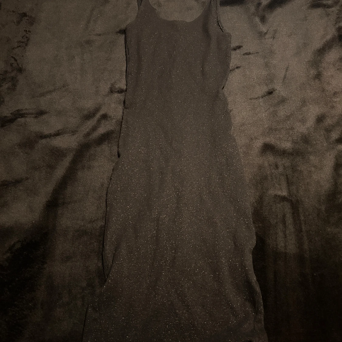 Svart glittrig klänning - Pull&Bear