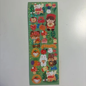 Klistermärken  - Super söta klistermärken :) Aldrig använda! Kan skickas genom Plick eller med frimärke :) 