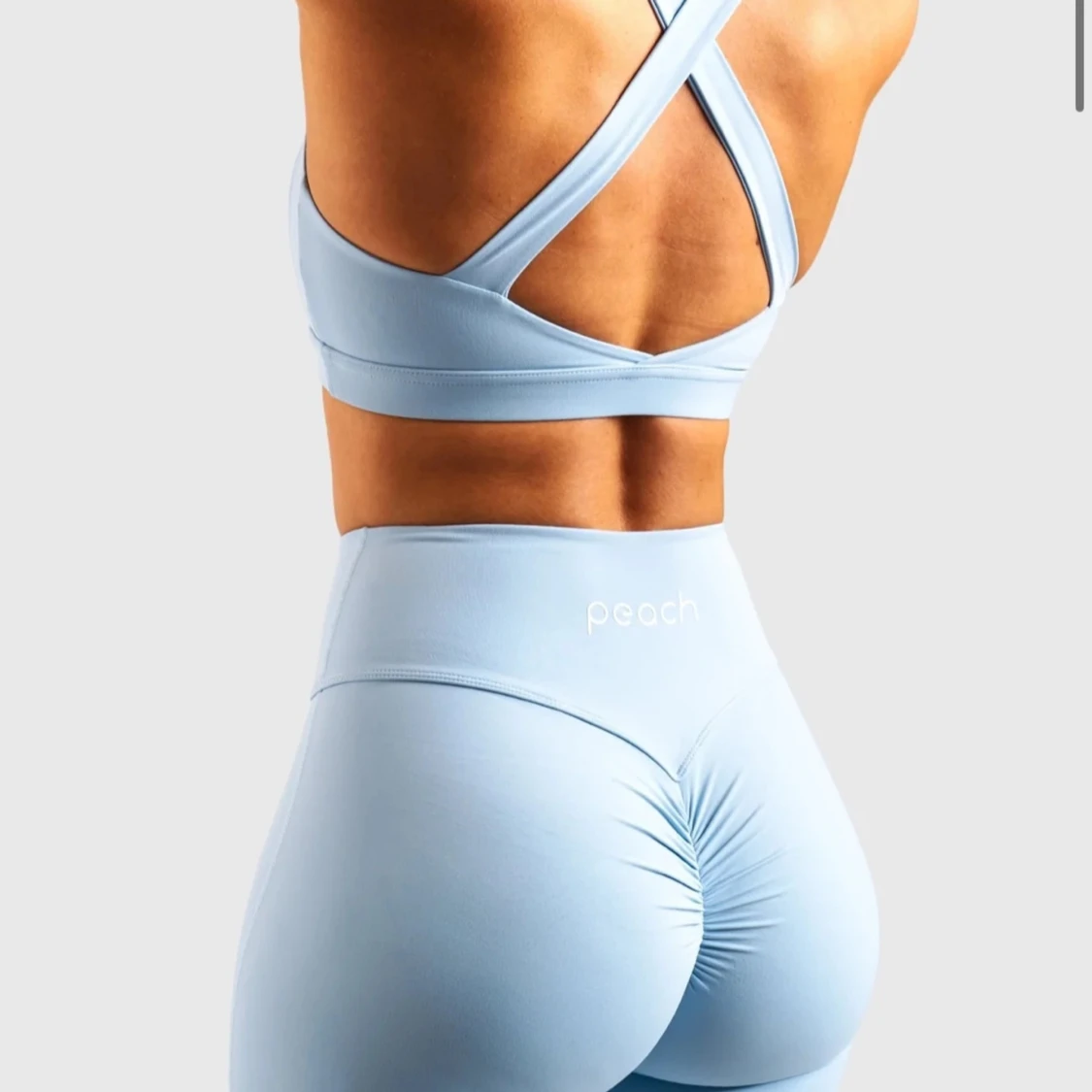 Ljusblå träningsbyxor från Peach - 2