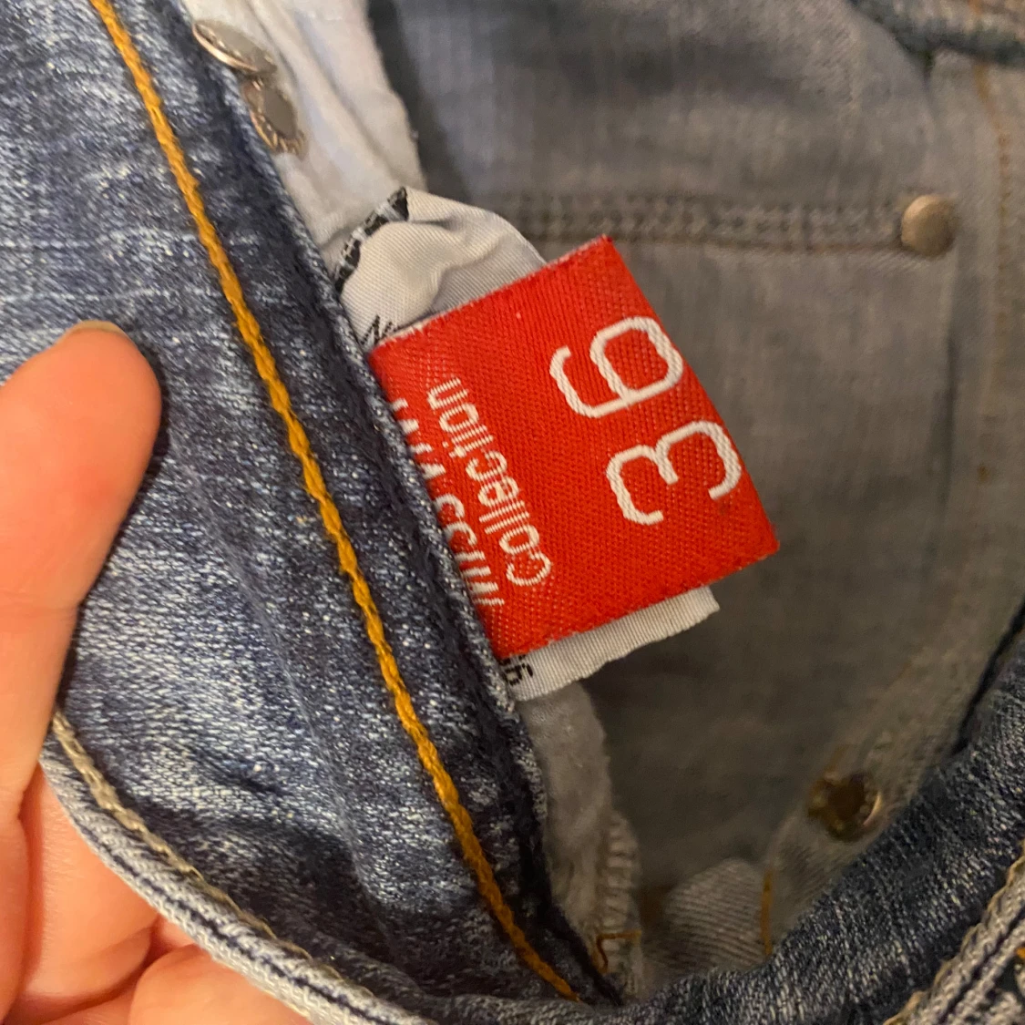 Blå bootcut jeans från Miss Sixty - 2